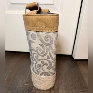 Myra Wine Bottle Bag
